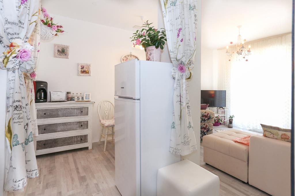 Apartment Vesna スプリト エクステリア 写真