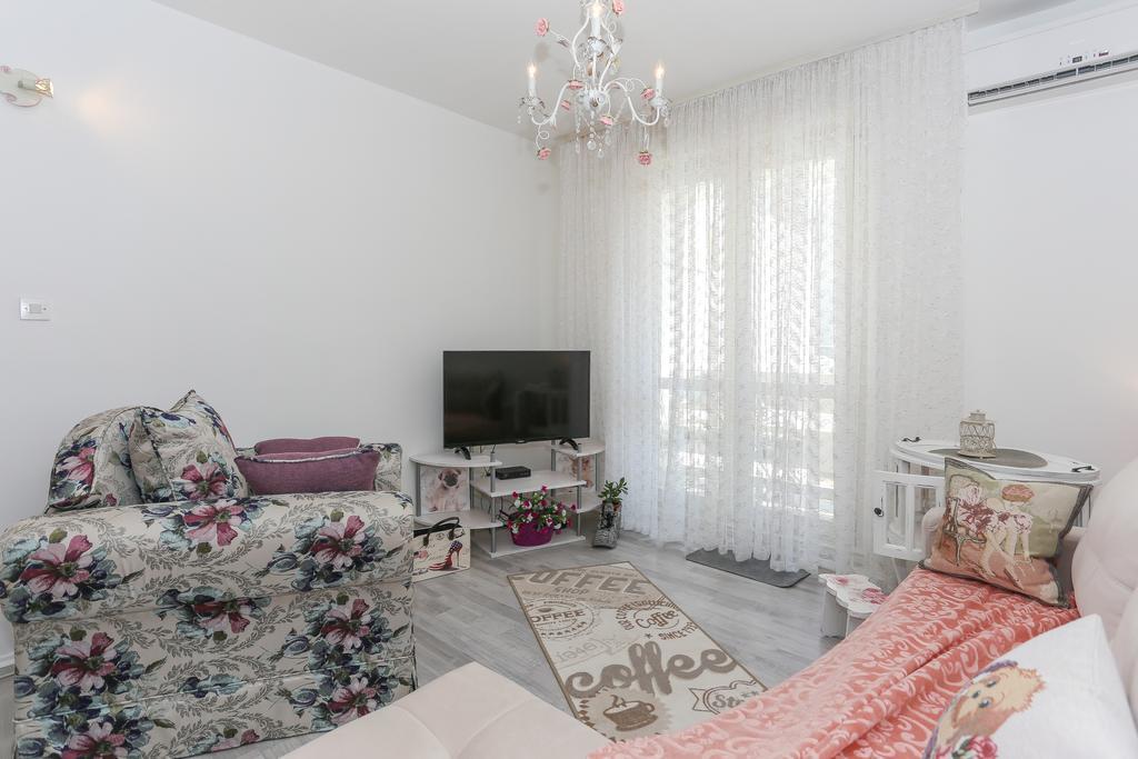 Apartment Vesna スプリト エクステリア 写真